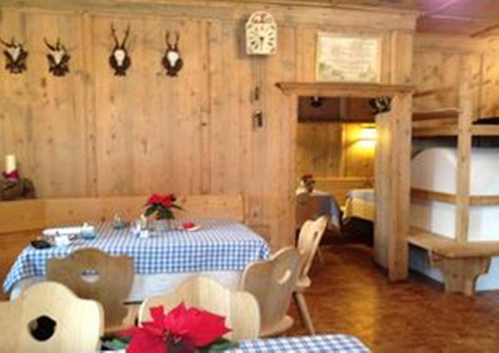 Ansitz Goller Hotel Rasun di Sopra Ngoại thất bức ảnh